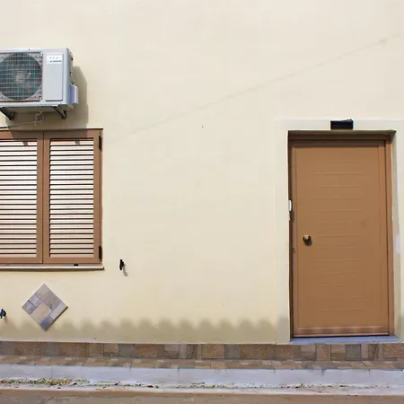 Maria's , 50 Meters From Beach , Renovated *